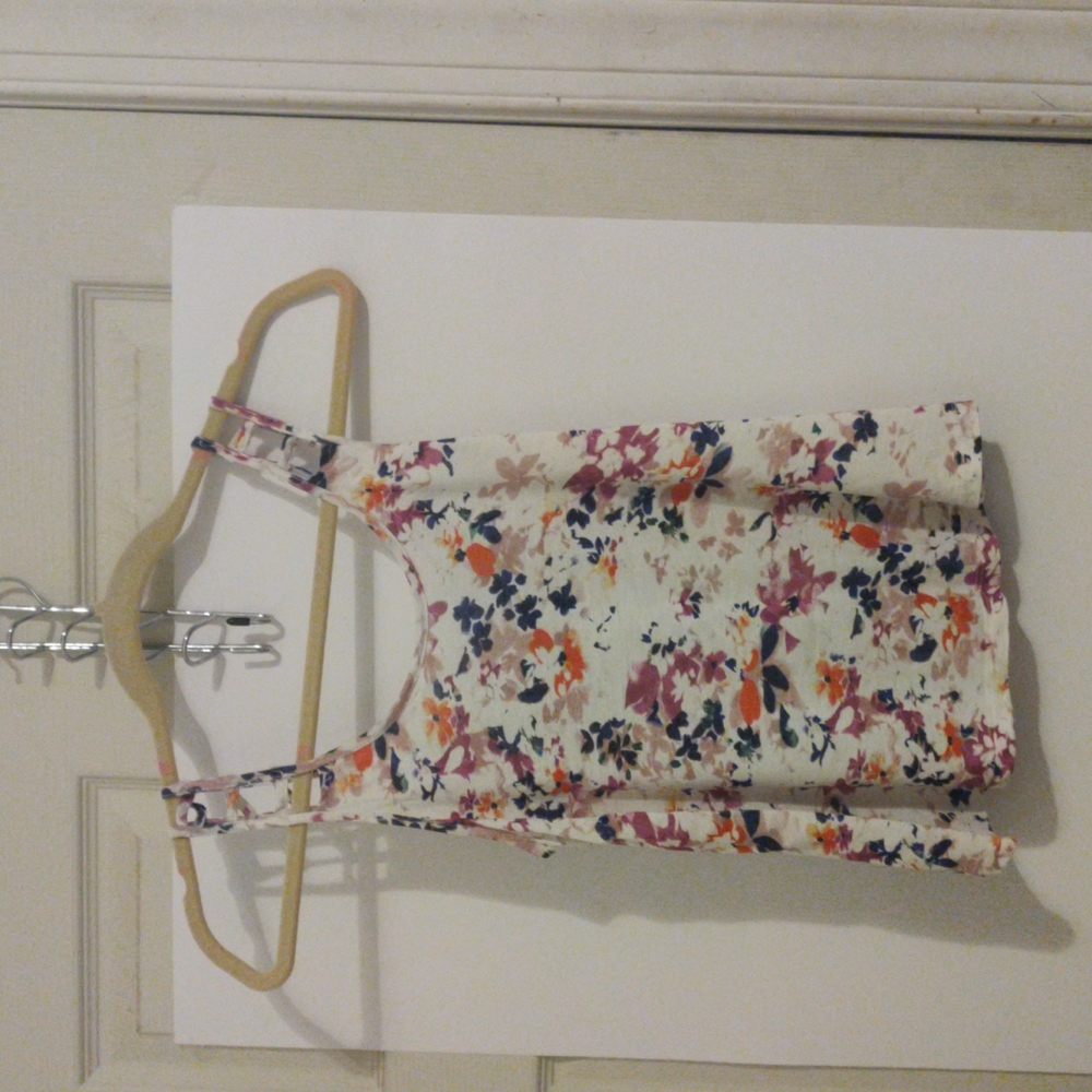 dELiA's tank top